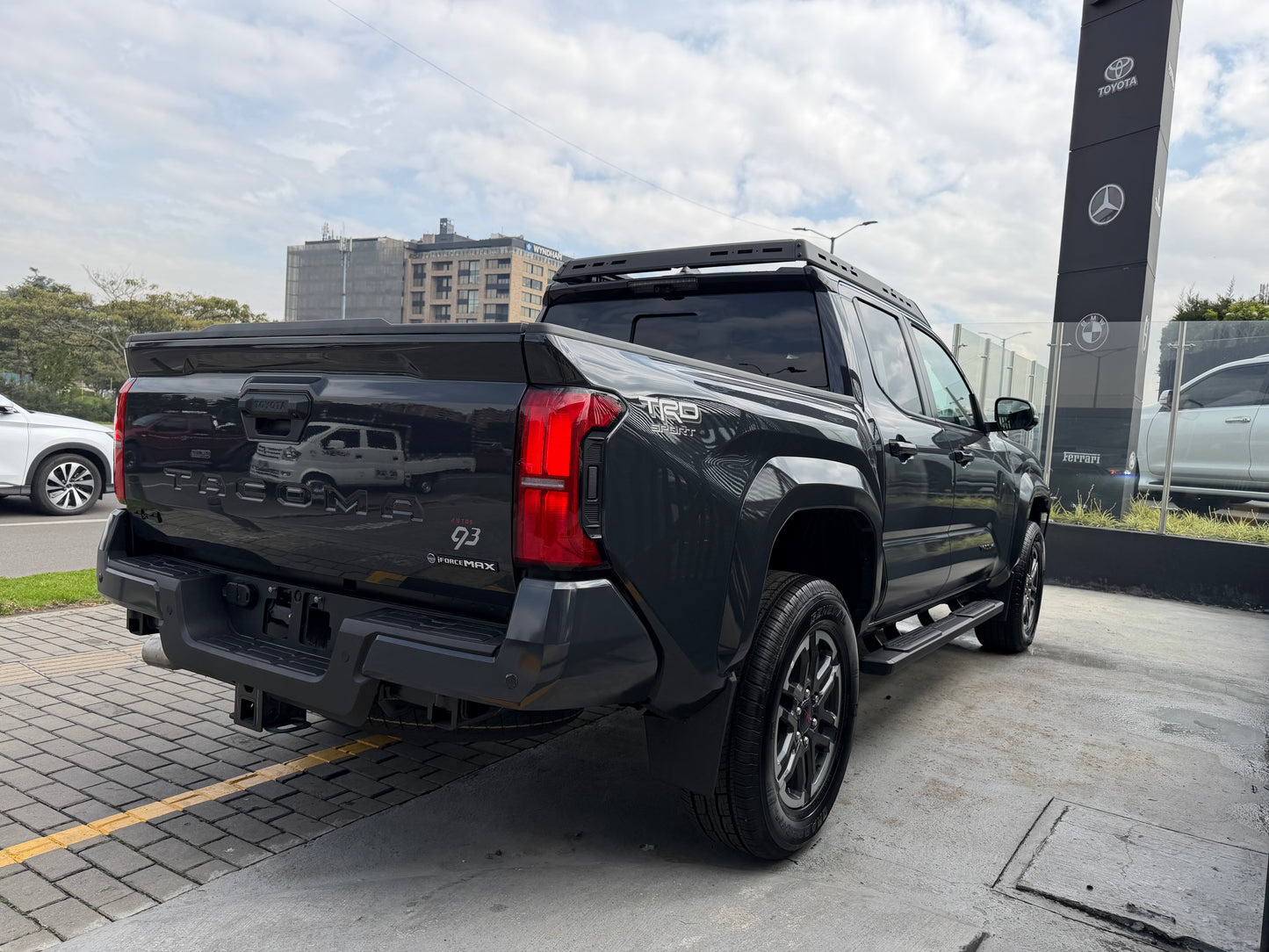 Toyota Tacoma TRD Sport Modelo 2025 - Autos 93