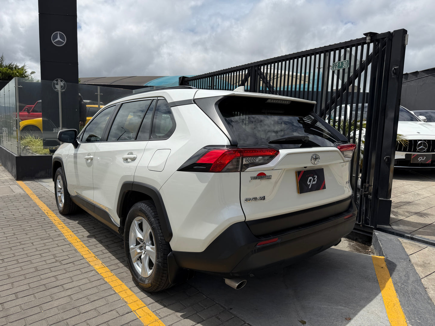 Toyota Rav4 XLE Modelo 2020
