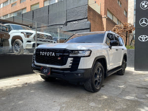 Toyota Land Cruiser 300 GR Sport Modelo 2024