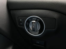 Cargar imagen en el visor de la galería, Mercedes-Benz GLA 200 Modelo 2016
