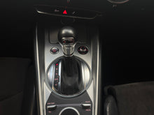 Cargar imagen en el visor de la galería, Audi TT Coupé Modelo 2017
