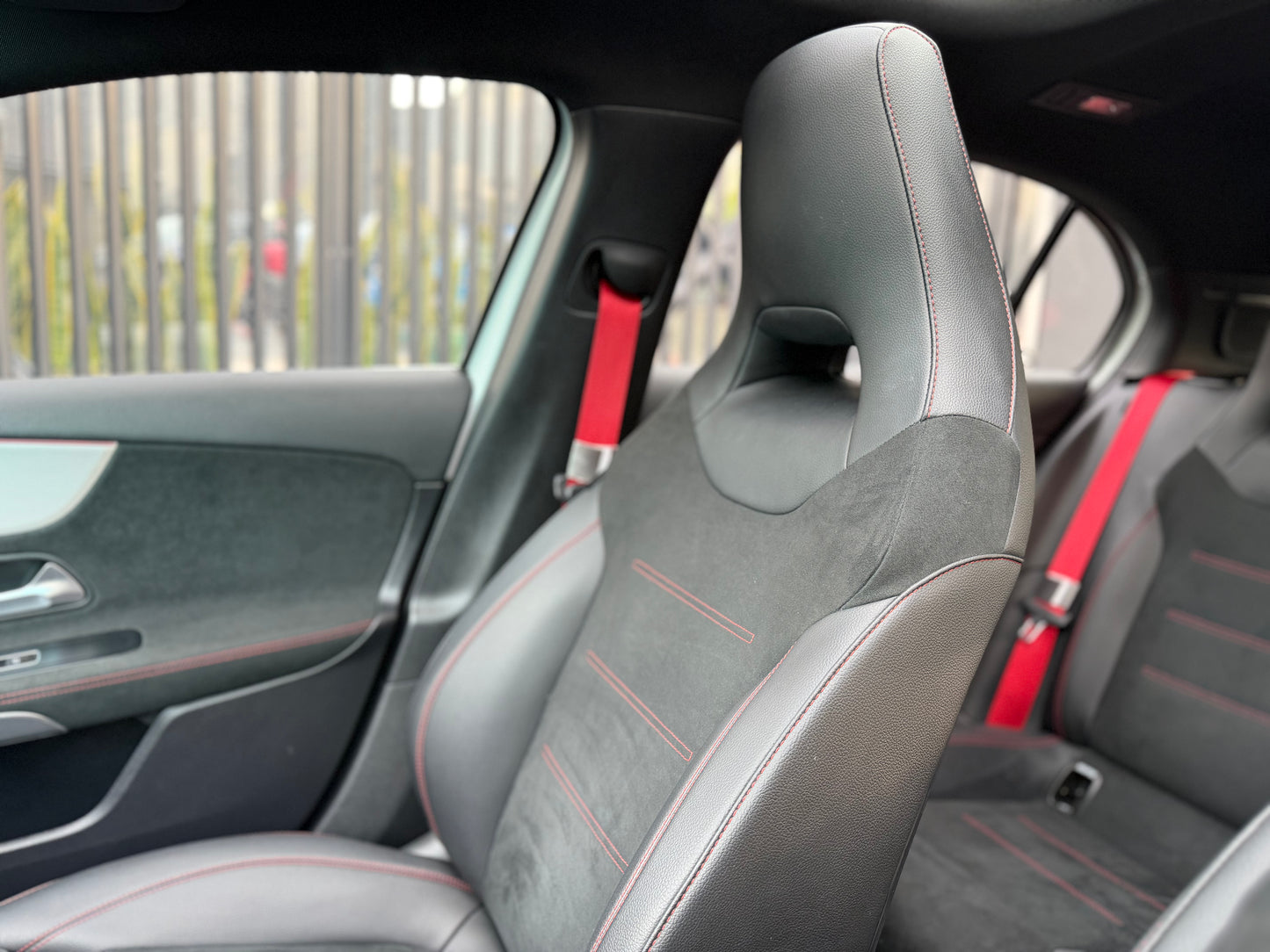 Mercedes Benz A45s AMG Modelo 2023 - Autos 93