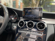 Cargar imagen en el visor de la galería, Mercedes-Benz C200 Cabriolet Modelo 2017
