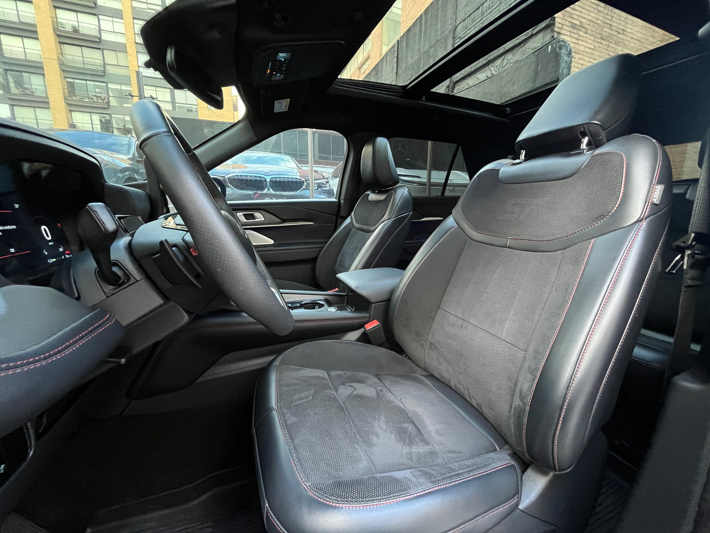 Ford Explorer ST Modelo 2025