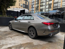 Cargar imagen en el visor de la galería, Mercedes-Benz C200 Híbrido Modelo 2023
