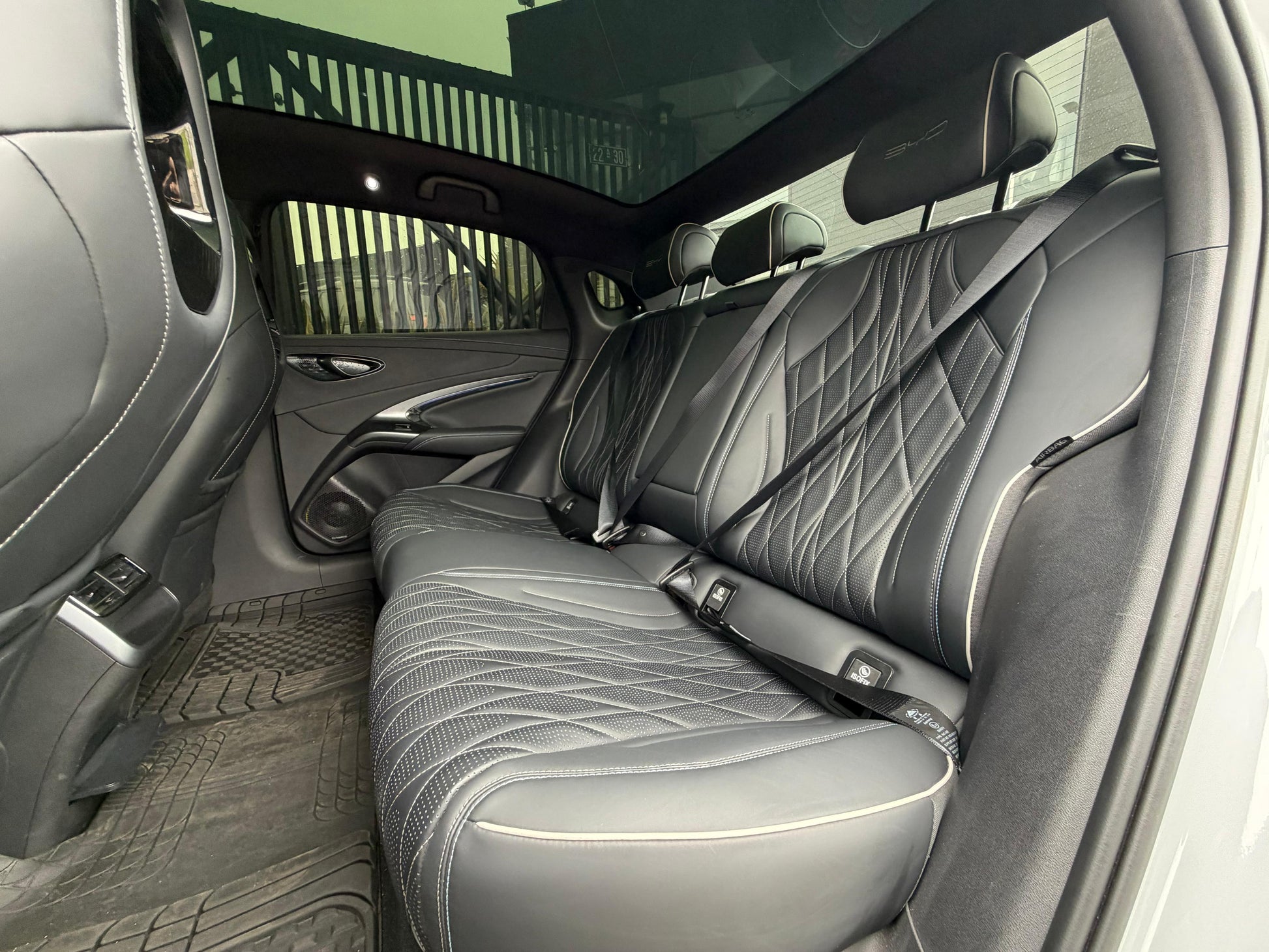 BYD SEAL Performance 3.8s Modelo 2024 - Autos 93