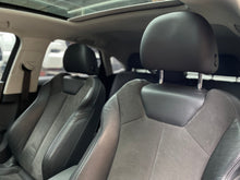 Cargar imagen en el visor de la galería, AUDI Q3 SportBack 35 TFSI Modelo 2022
