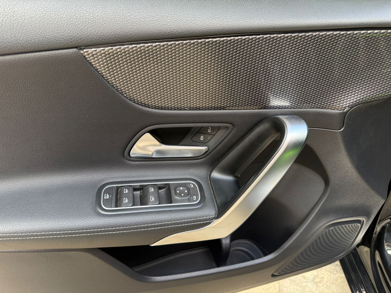 Mercedes-Benz A200 Hatchback Modelo 2020 - Autos 93
