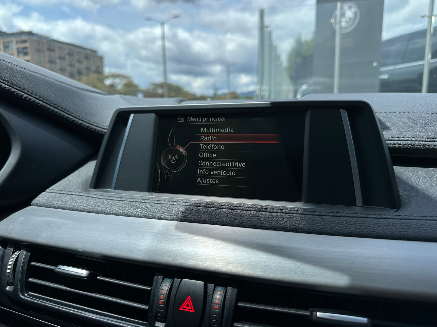 BMW X6 xDrive35i Modelo 2018 - Autos 93