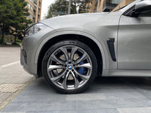 Cargar imagen en el visor de la galería, BMW X6 M Modelo 2018
