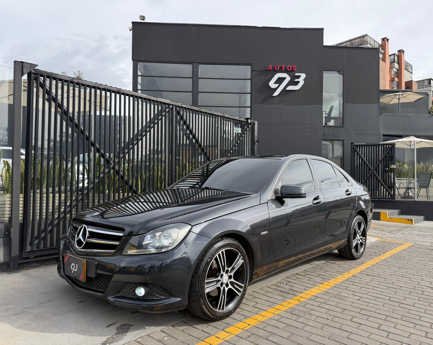 Mercedes Benz C180 CGI Modelo 2014