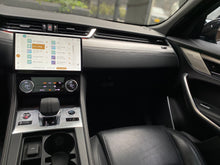 Cargar imagen en el visor de la galería, Jaguar F Pace P400 Hibrida Modelo 2022
