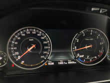 Cargar imagen en el visor de la galería, BMW X6 xDrive35I Blindada Modelo 2017
