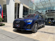 Cargar imagen en el visor de la galería, AUDI Q3 SportBack 40 TFSI S-Line Modelo 2022
