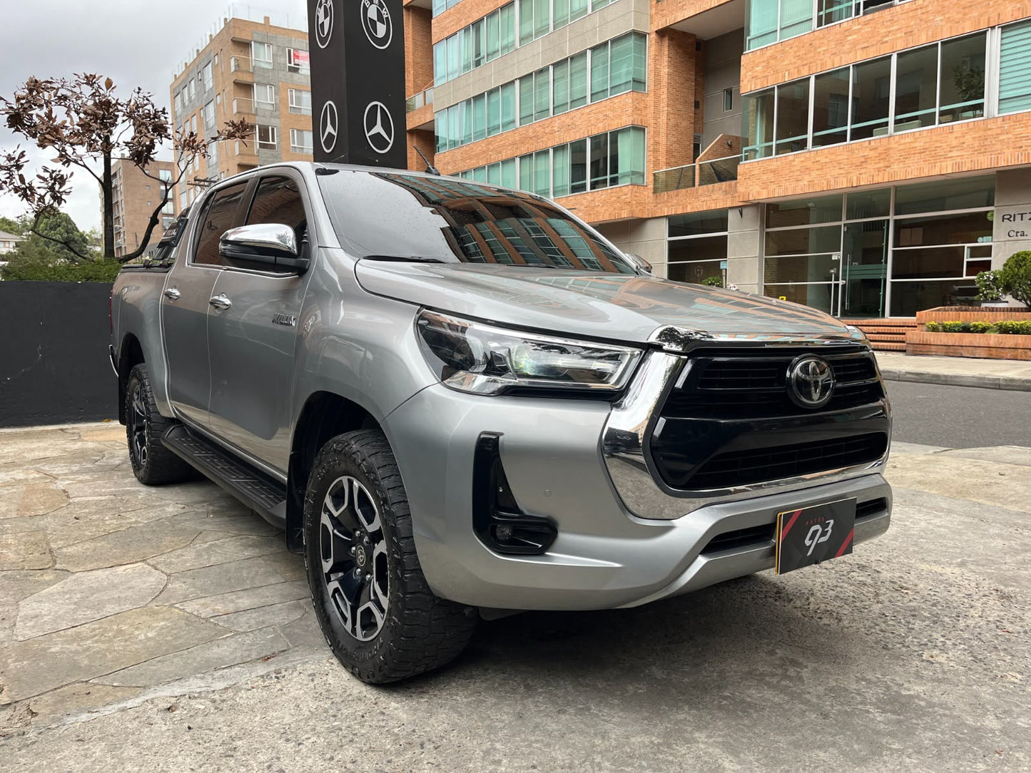 Toyota Hilux SRX 2.8 4x4 AT Modelo 2024