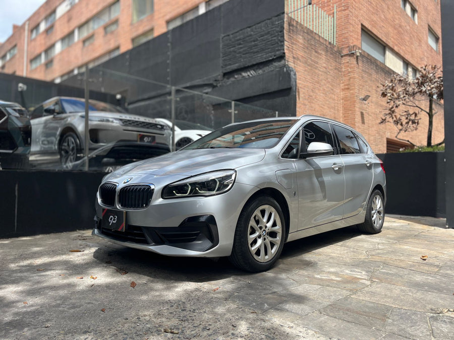 BMW 225xe Active Tourer Modelo 2020