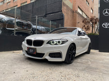 Cargar imagen en el visor de la galería, BMW M240I Coupé Modelo 2021
