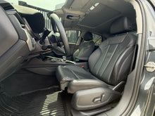 Cargar imagen en el visor de la galería, Audi A4 MHEV - Autos 93
