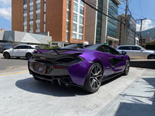 Cargar imagen en el visor de la galería, McLaren 570S Spider Modelo 2018
