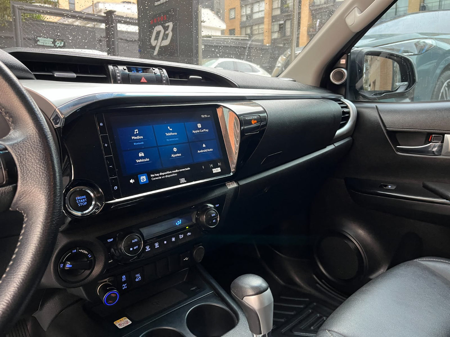 Toyota Hilux SRX 2.8 4x4 AT Modelo 2024