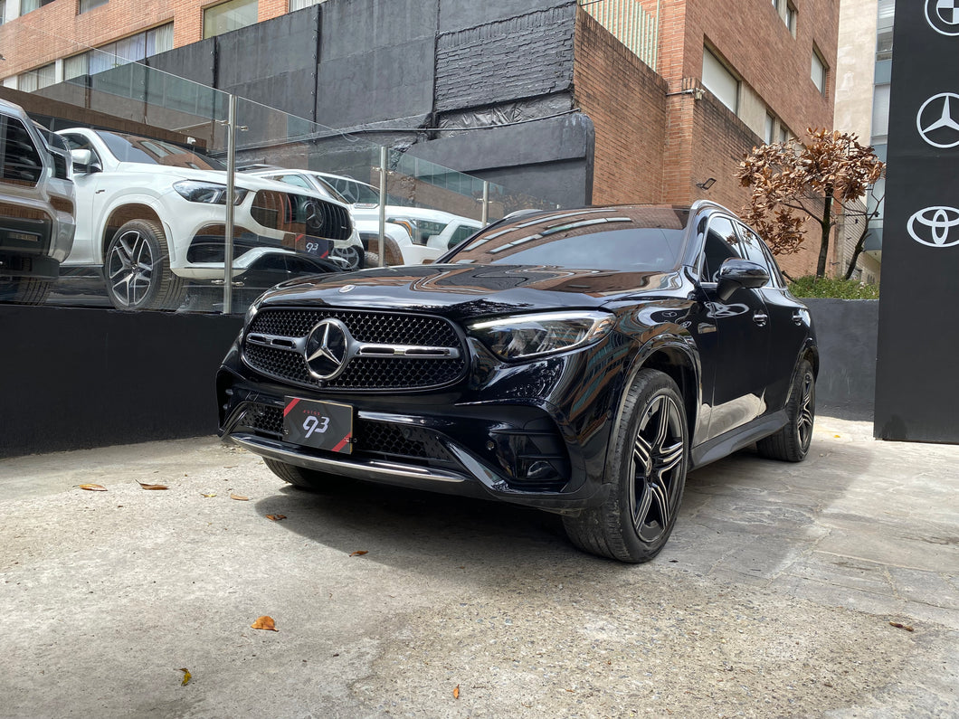 Mercedes-Benz GLC 300 4MATIC Híbrido Modelo 2024