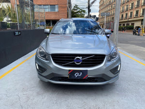 Volvo XC60 T6 R-Design Blindada Modelo 2016