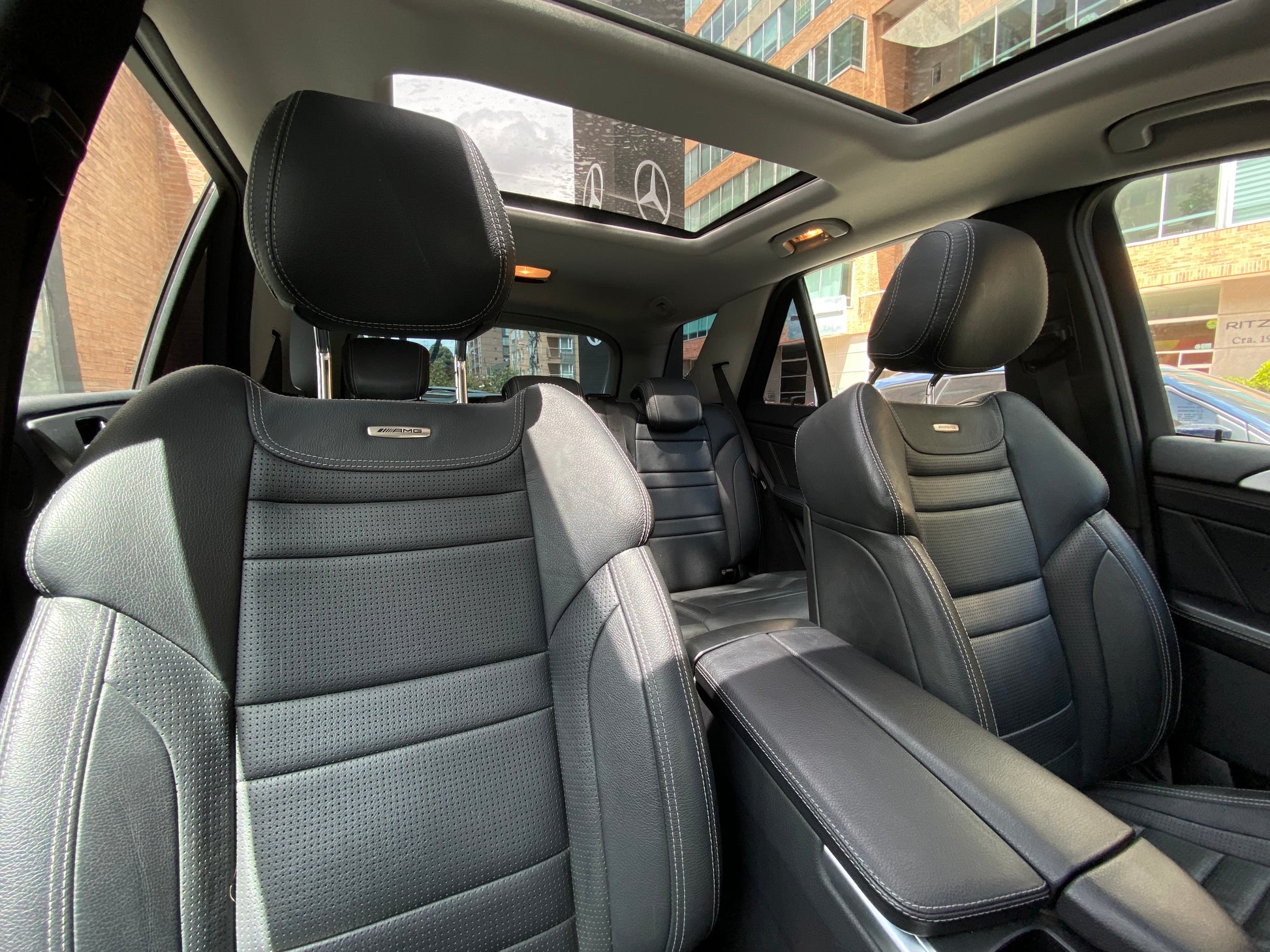 Mercedes-Benz ML63 AMG Modelo 2015 - Autos 93