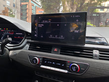 Cargar imagen en el visor de la galería, Audi A4 40 TFSI Hibrido Unique Edition Modelo 2023
