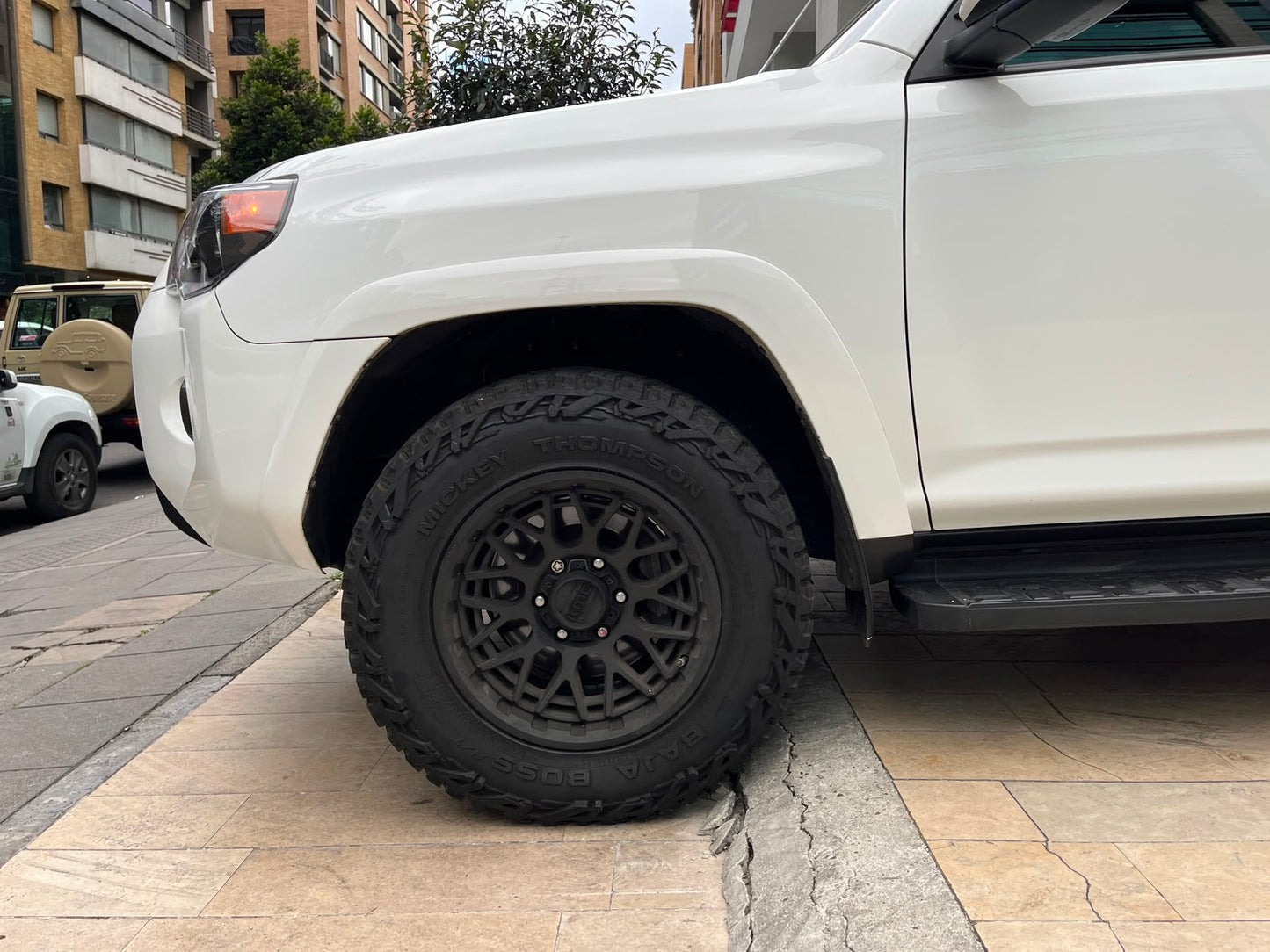 Toyota 4Runner SR5 Modelo 2023