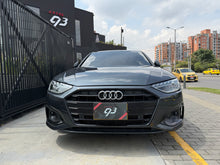 Cargar imagen en el visor de la galería, Audi A4 MHEV - Autos 93
