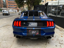 Cargar imagen en el visor de la galería, Ford Mustang GT Modelo 2023
