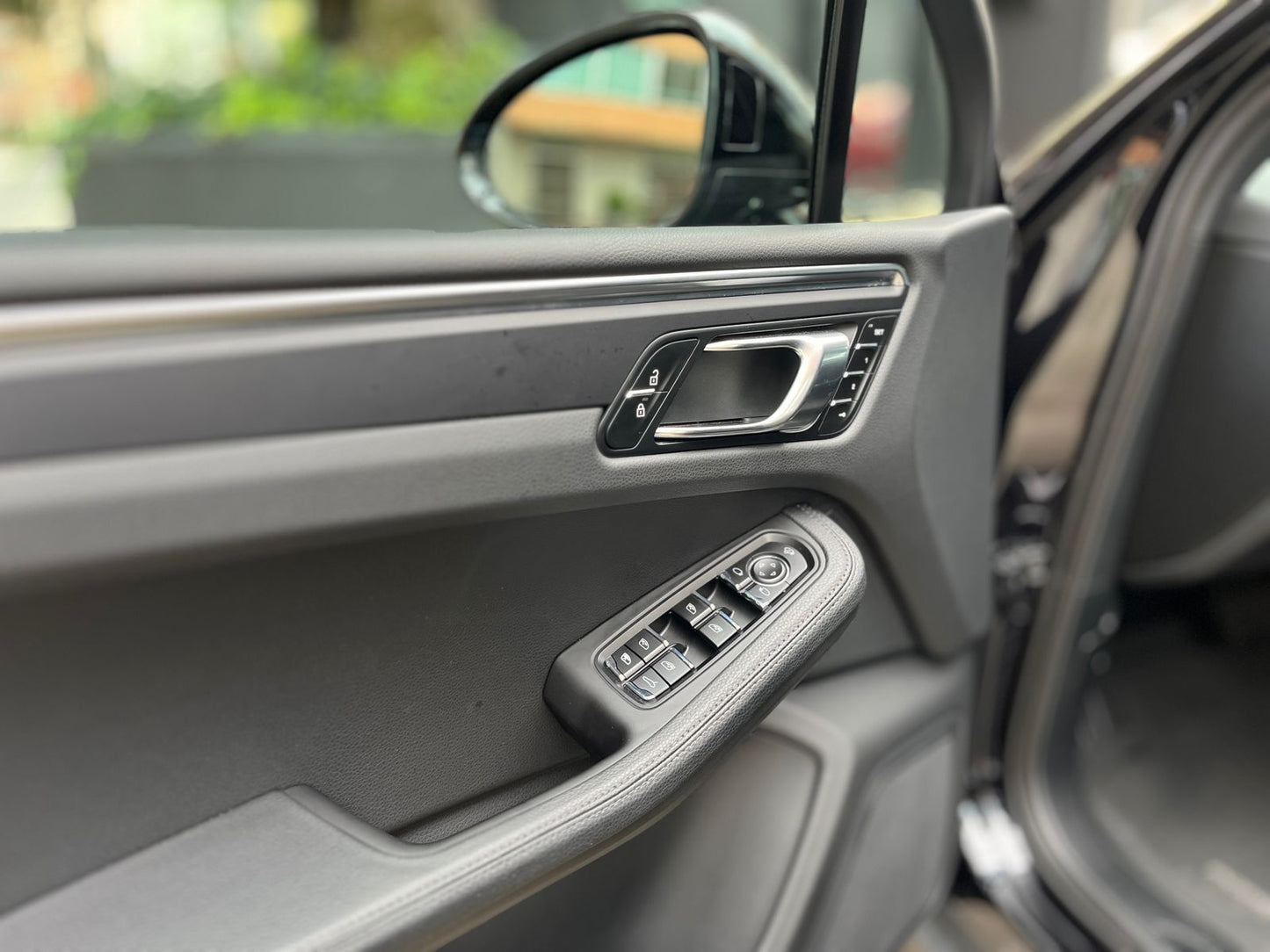 Porsche Macan Modelo 2024