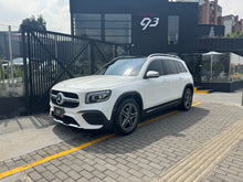 Cargar imagen en el visor de la galería, Mercedes Benz GLB 200 Modelo 2022
