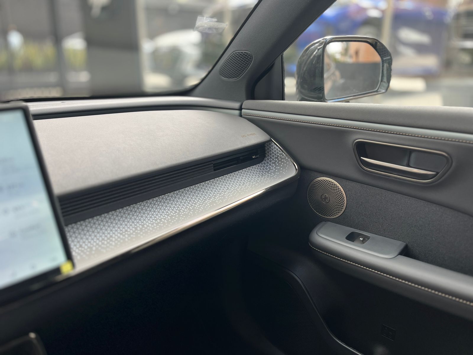 Toyota bZ3X Modelo 2026 Cero Kilómetros - Autos 93