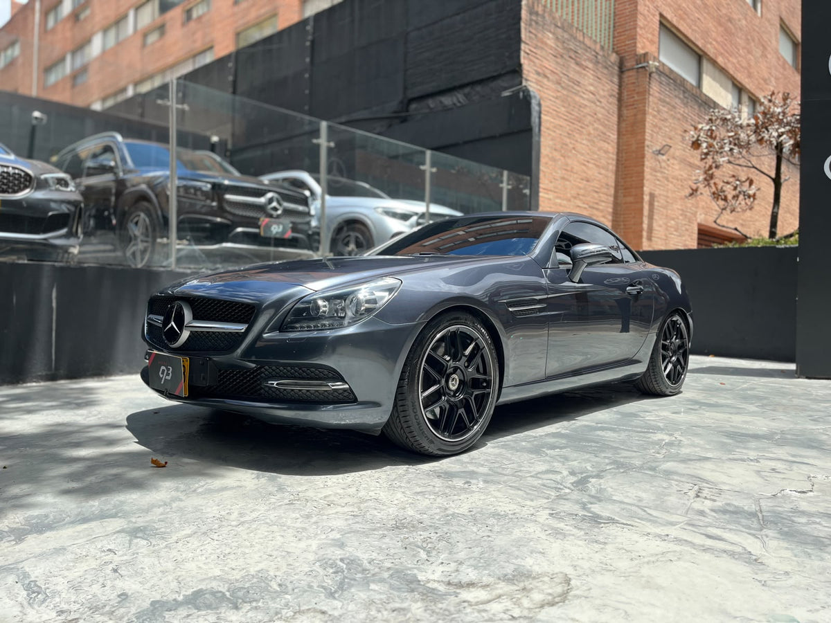 Mercedes-Benz SLK 200 Convertible Modelo 2015