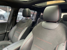 Cargar imagen en el visor de la galería, Mercedes-Benz EQB 350 4MATIC Modelo 2023
