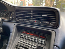 Cargar imagen en el visor de la galería, BMW 850i Modelo 1992
