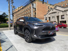 Cargar imagen en el visor de la galería, Toyota Yaris Cross XLS Híbrida Modelo 2023
