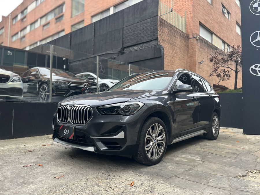 BMW X1 sDrive18i Modelo 2022