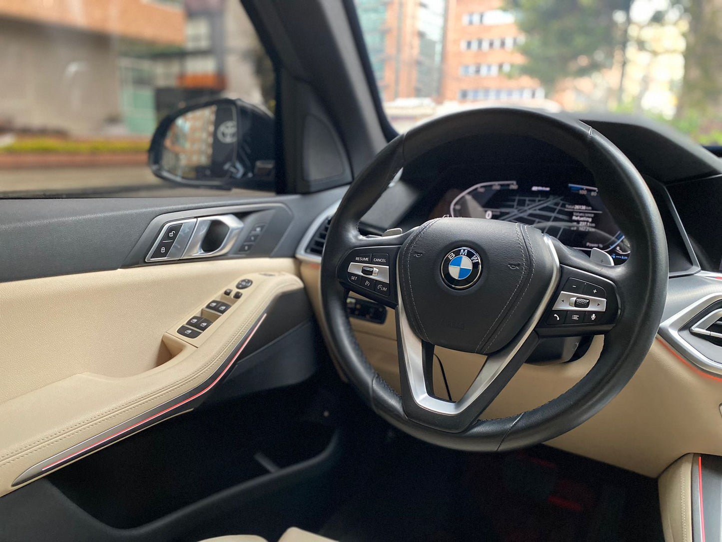 BMW X5 xDrive45E Blindada Modelo 2020 Híbrida - Autos 93