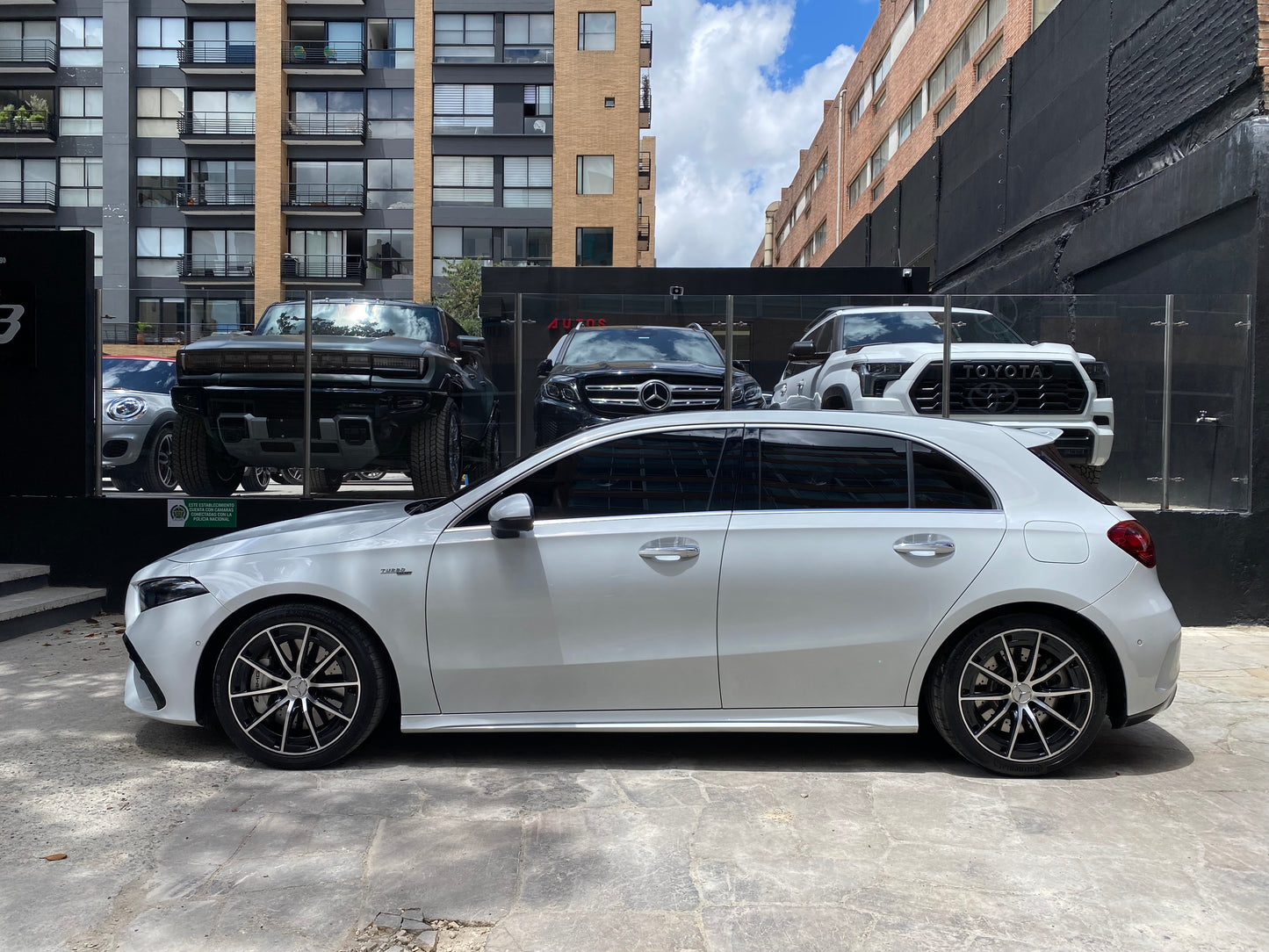 Mercedes-Benz AMG A35 4MATIC Híbrido Modelo 2023 - Autos 93