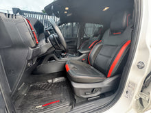 Cargar imagen en el visor de la galería, Ford Ranger Raptor Modelo 2023
