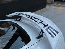 Cargar imagen en el visor de la galería, Porsche 718 Cayman GT4 Modelo 2020
