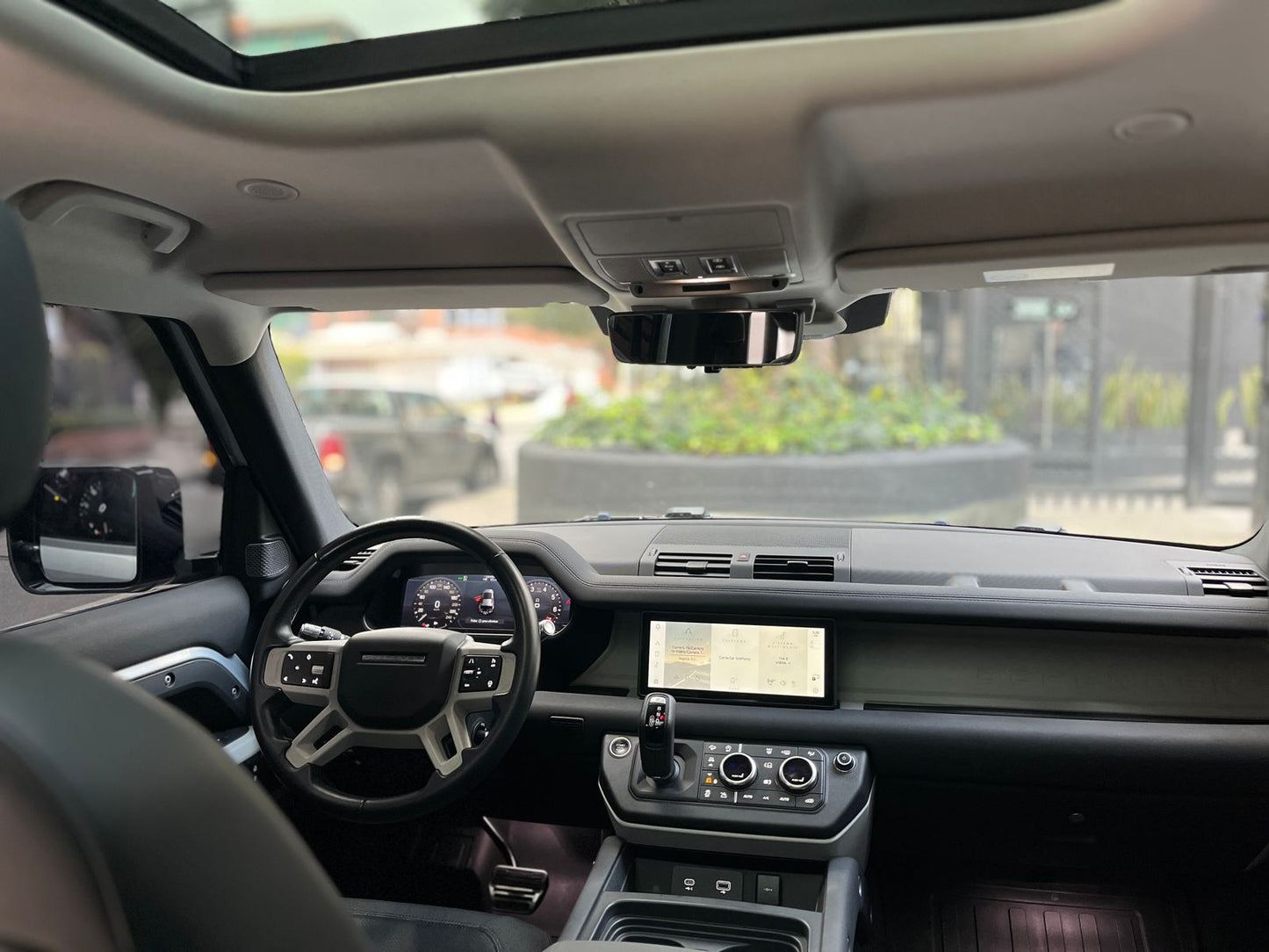 Land Rover Defender First Edition 3.0 MHEV Modelo 2021