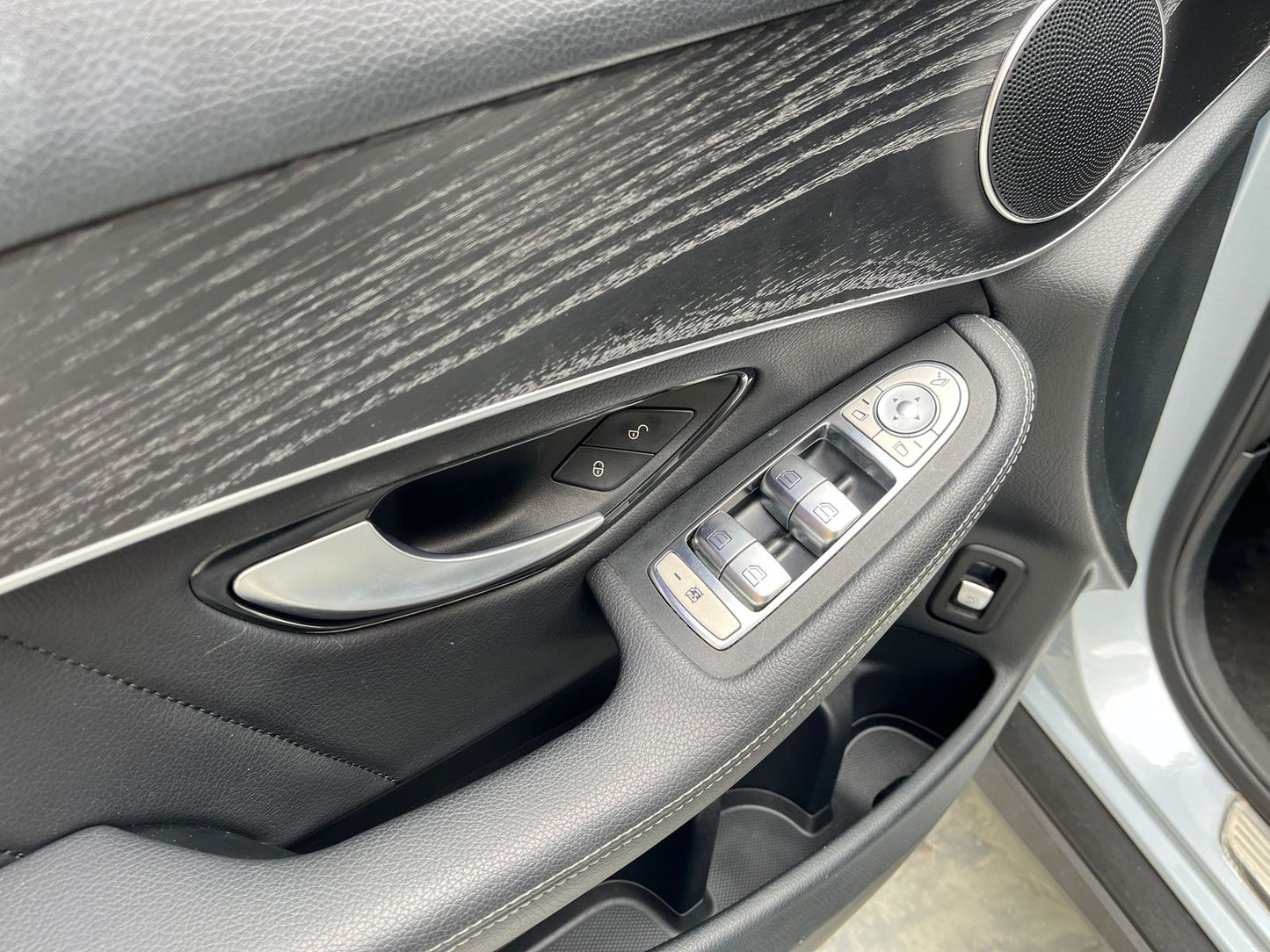 Mercedes-Benz GLC 300e 4MATIC Modelo 2022