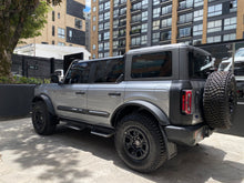 Cargar imagen en el visor de la galería, Ford Bronco Wildtrak Blindada Modelo 2024
