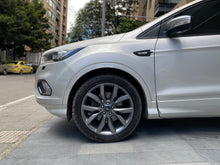 Cargar imagen en el visor de la galería, Ford Escape ST Line Modelo 2020
