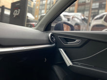 Cargar imagen en el visor de la galería, Audi Q2 35 TFSI Modelo 2021
