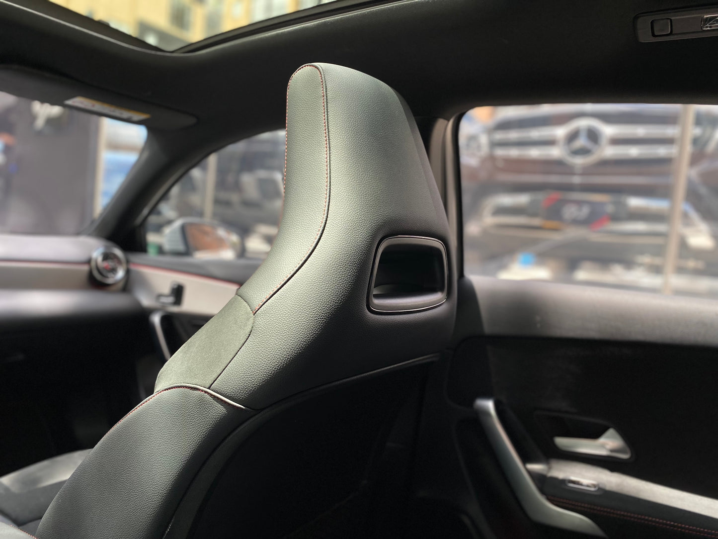 Mercedes-Benz AMG A35 4MATIC Híbrido Modelo 2023 - Autos 93