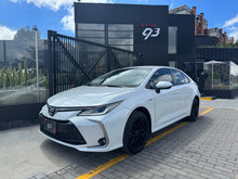 Cargar imagen en el visor de la galería, Toyota Corolla Hybrid XEI Modelo 2025
